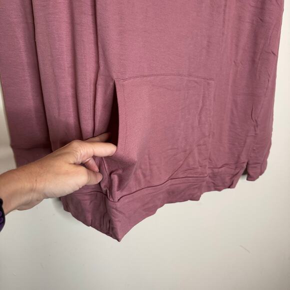 Market & Spruce Women’s Pullover Hoodie Colorblock Maroon White Gray NWT Plus 1X - Picture 4 of 9